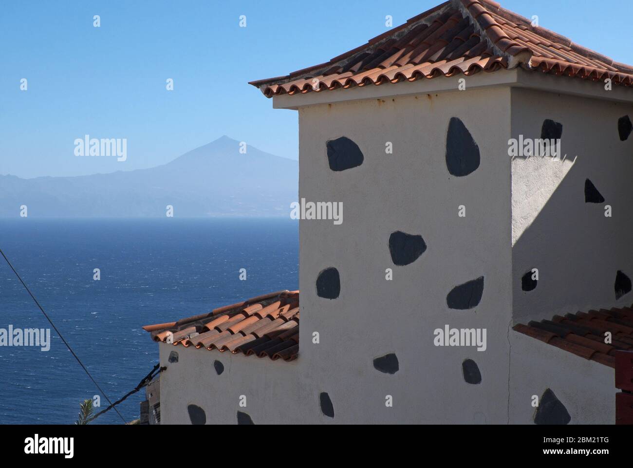 Mont Teide sur Tenerife vue d'Agulo sur la Gomera, une des plus petites îles Canaries Banque D'Images