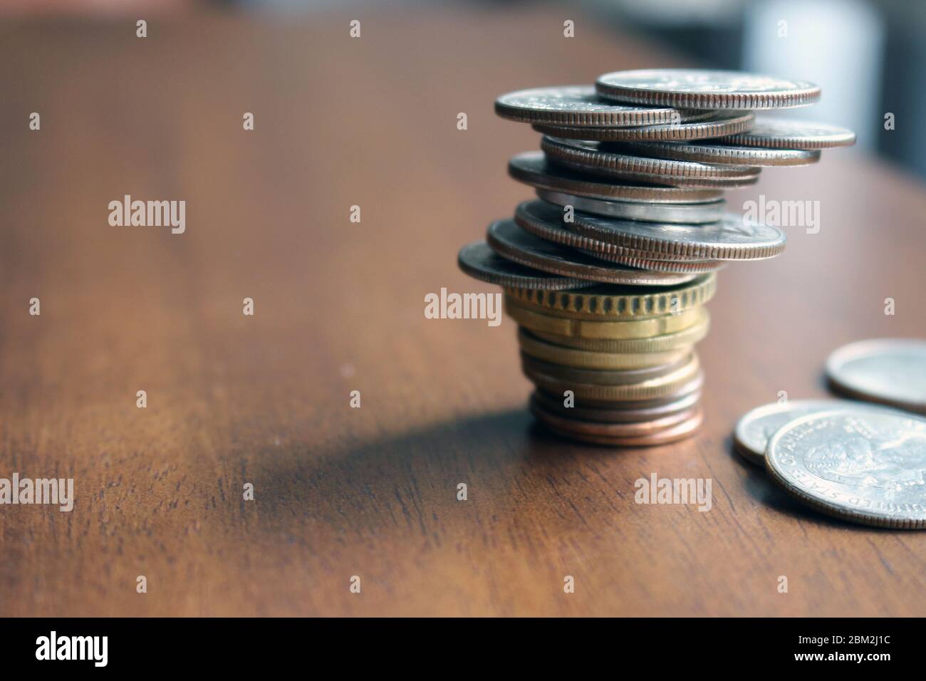 Argent - après Covid-19, le déséquilibre sera général et la récession mondiale est inévitable. Banque D'Images