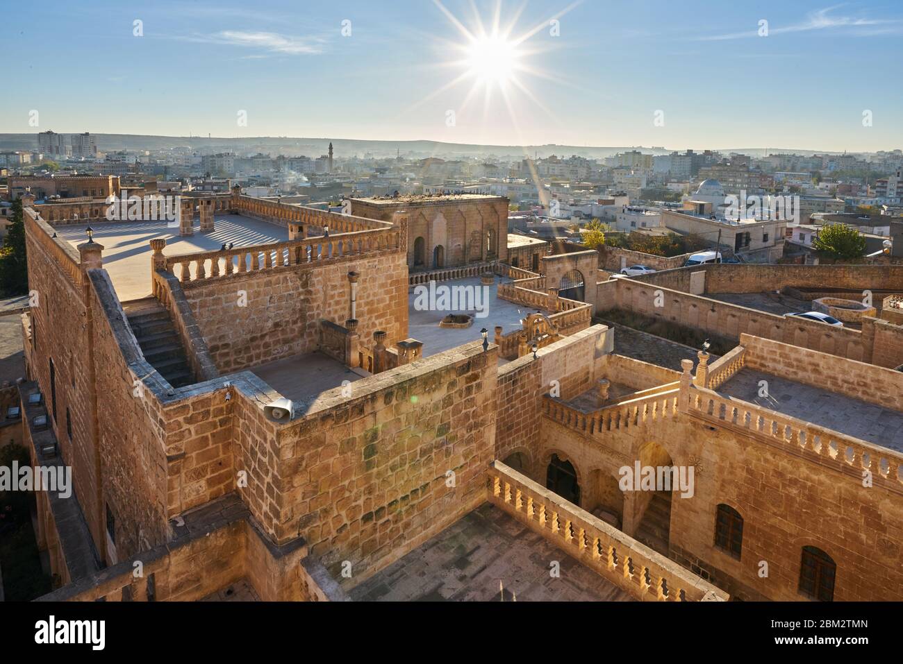 Midyat Konuk Evi - Maison d'hôtes Midyat, et panorama de Midyat sous le  soleil, Mardin, Turquie Photo Stock - Alamy