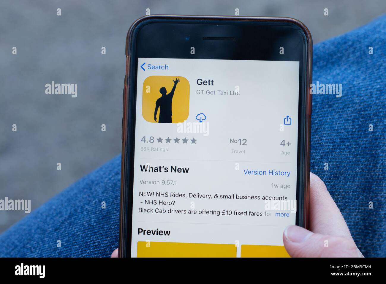 New York, Etats-Unis - 1er mai 2020 : gros plan du logo de l'application Gett sur l'écran du téléphone, Editorial Banque D'Images