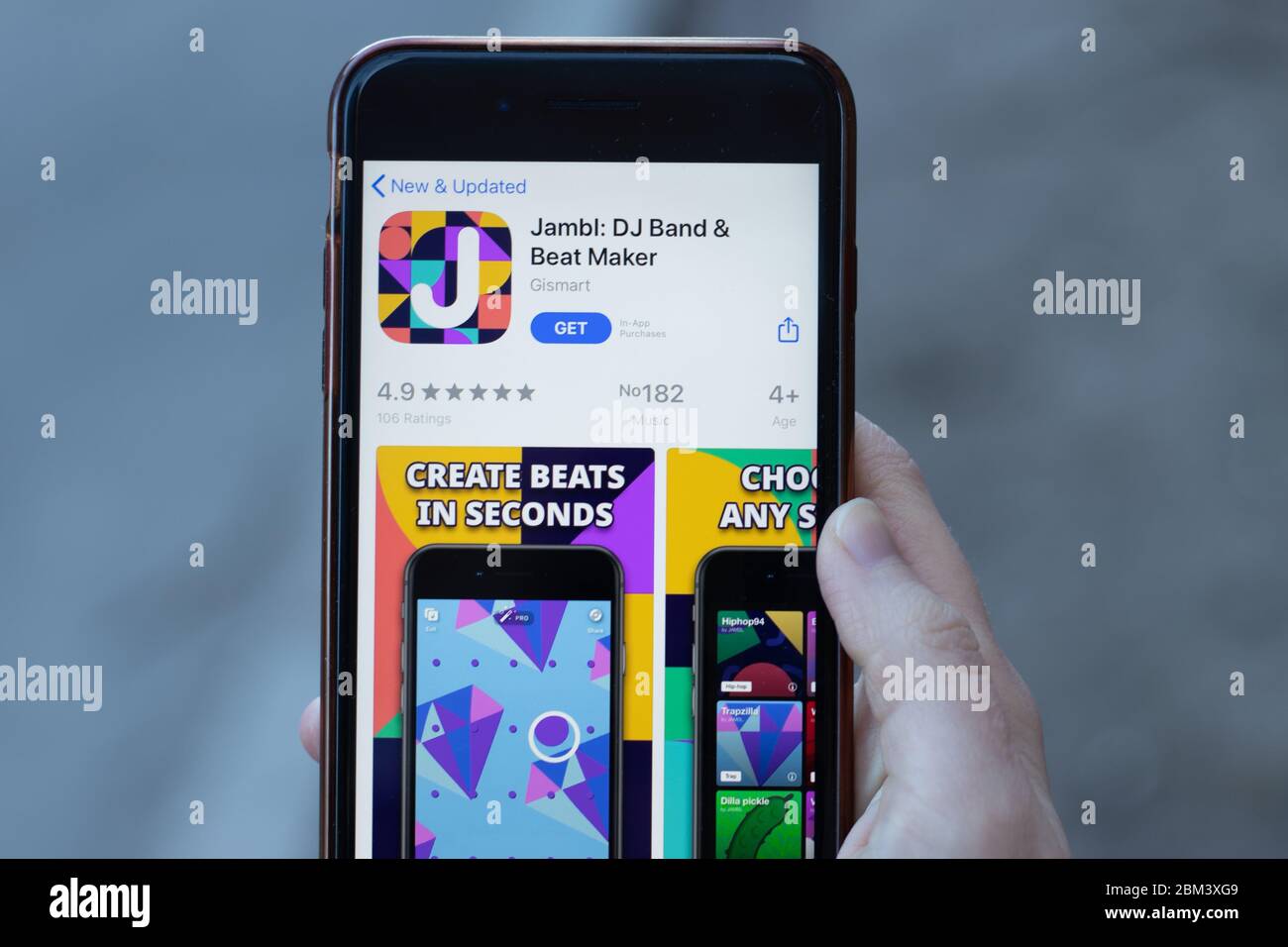 New York, Etats-Unis - 1er mai 2020 : gros plan du logo de l'application Jambl sur l'écran du téléphone, éditorial Banque D'Images