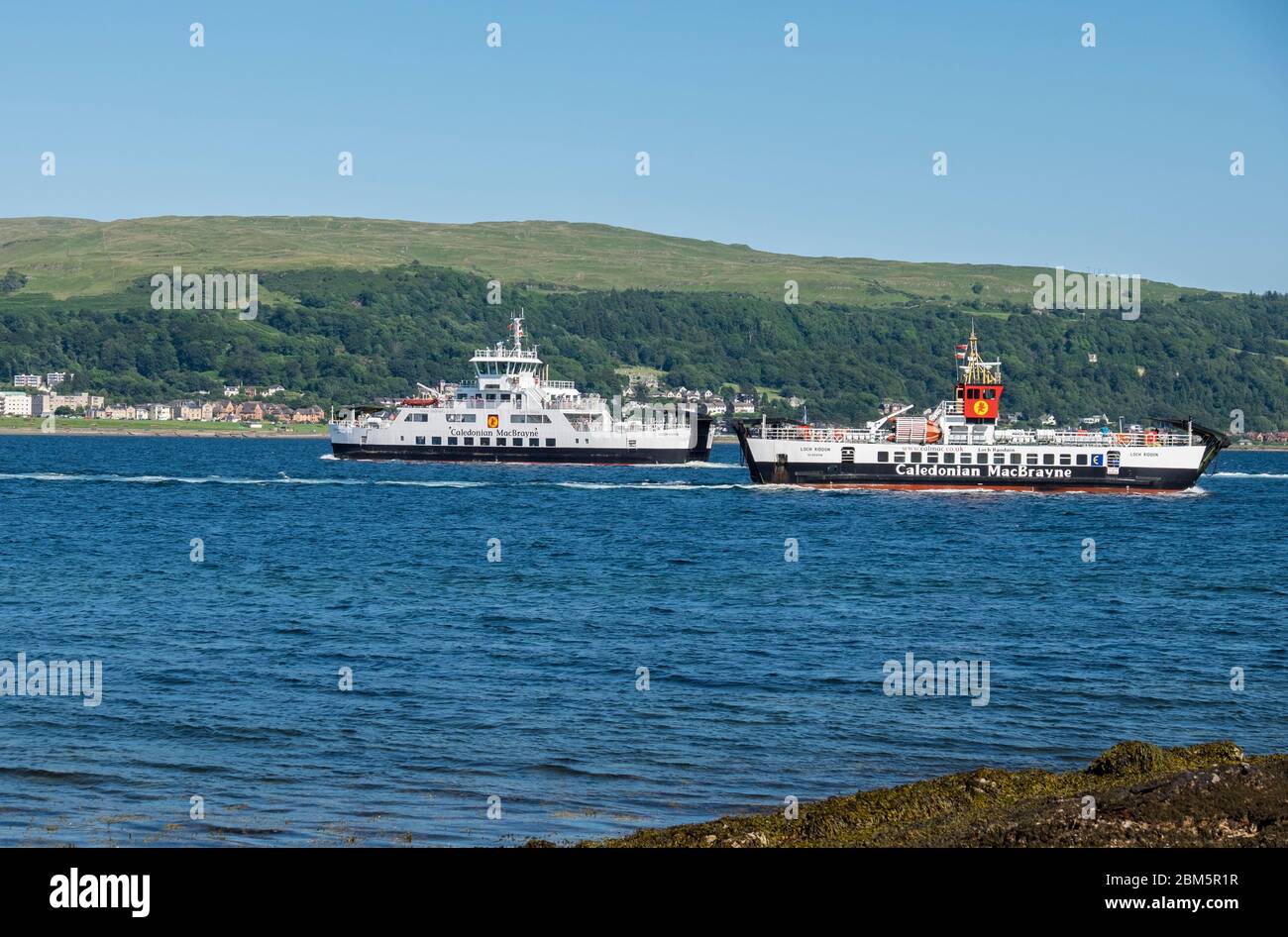 des ferries de millport de largs à millport, grand cumbrae, ayrshire Banque D'Images