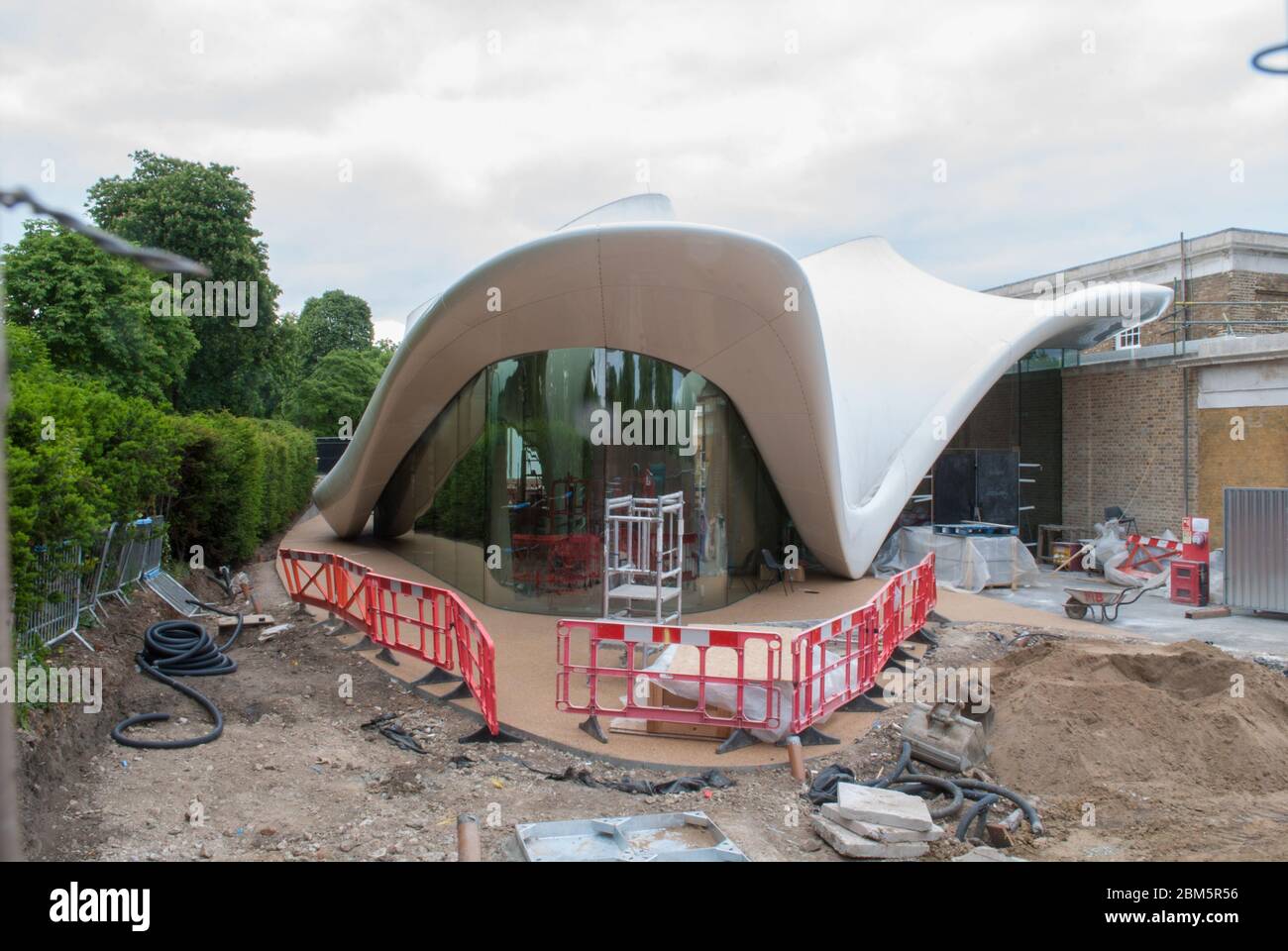 Zaha Hadid Architects Restaurant Serpentine Sackler Gallery, West Carriage Drive, Londres, Banque D'Images Zaha Hadid Architects Restaurant Serpentine Sackler Gallery, West Carriage Drive, Londres, Banque D'Images