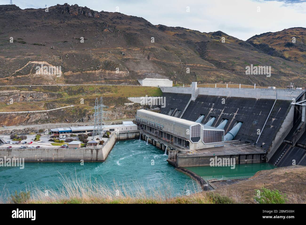 Centrale électrique Clyde Dam sur la rivière Clutha, Nouvelle-Zélande. Banque D'Images