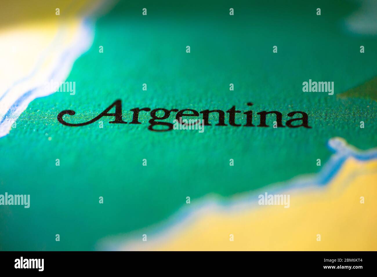 Faible profondeur de champ mise au point sur la carte géographique de l'Argentine pays du continent sud-américain sur atlas Banque D'Images