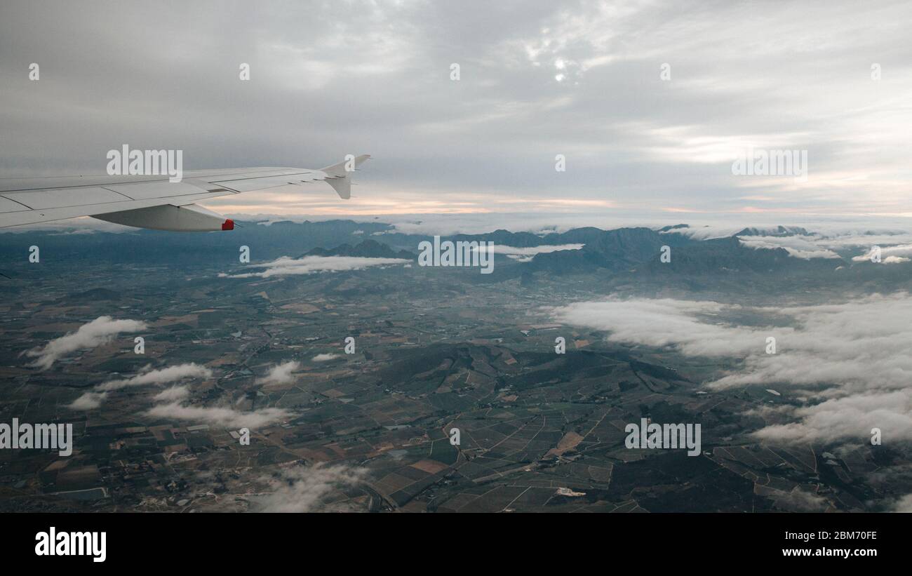 Vue panoramique sur le paysage sud-africain après le décollage du Cap Banque D'Images