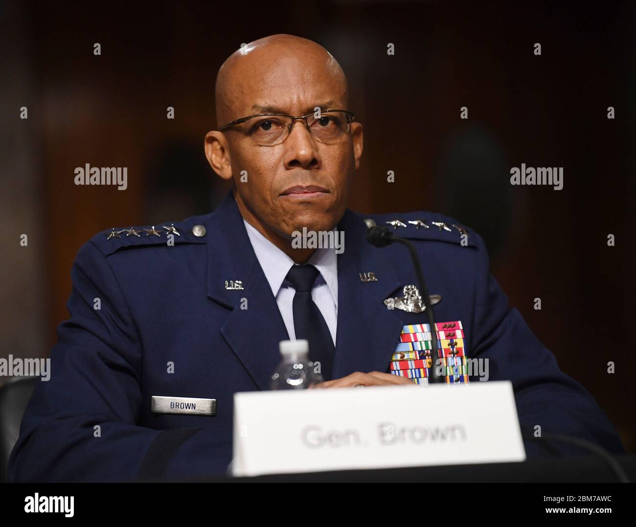 Washington, États-Unis d'Amérique. 07th Mai 2020. Le général Charles Q. Brown, Jr. Témoigne de sa nomination au poste de chef de cabinet de la United States Air Force devant le comité des services armés du Sénat américain au Capitole des États-Unis à Washington, DC le jeudi 7 mai 2020. Crédit: Kevin Dietsch/Pool via CNP | usage dans le monde crédit: dpa/Alay Live News Banque D'Images