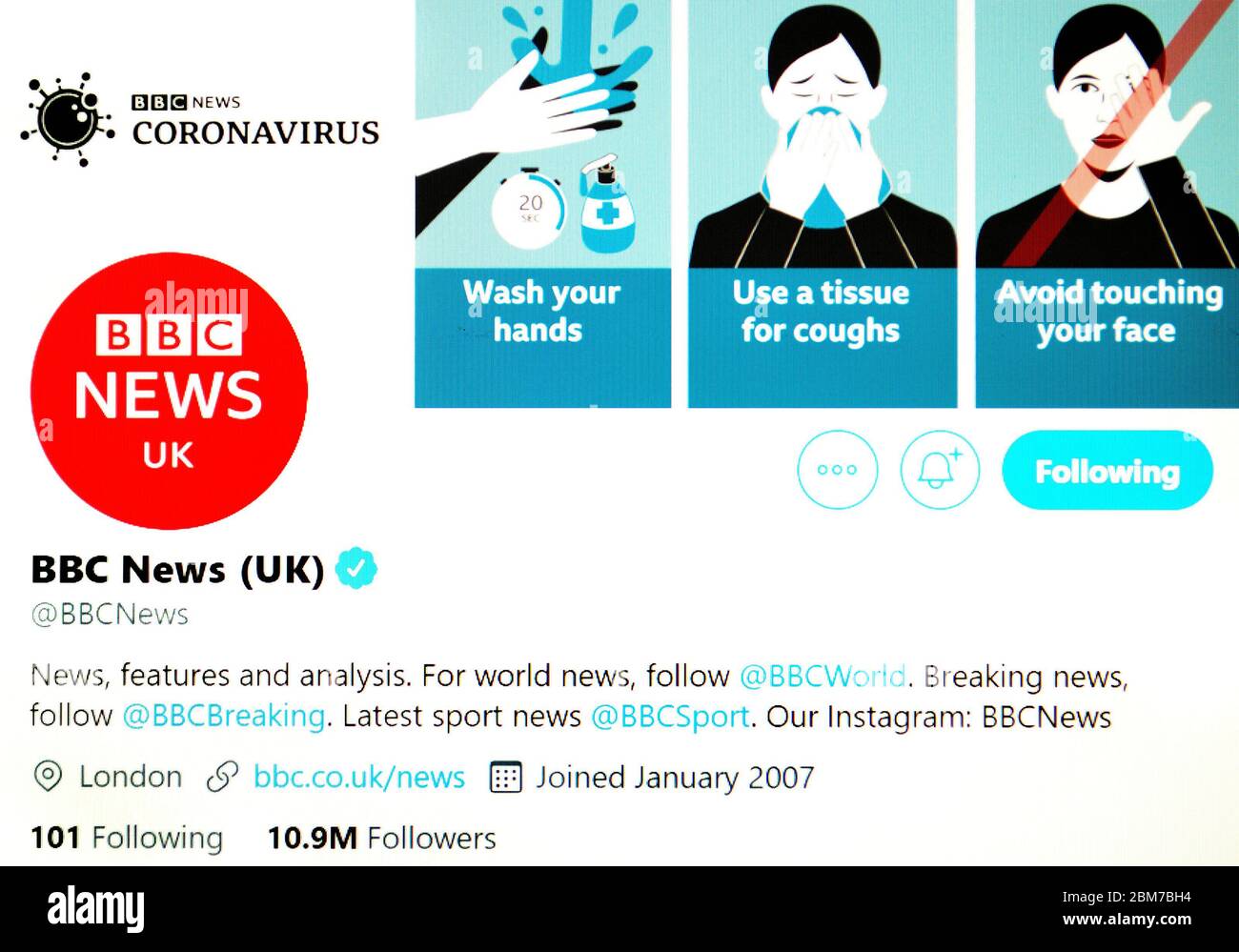 Page Twitter (mai 2020) : BBC News UK Banque D'Images