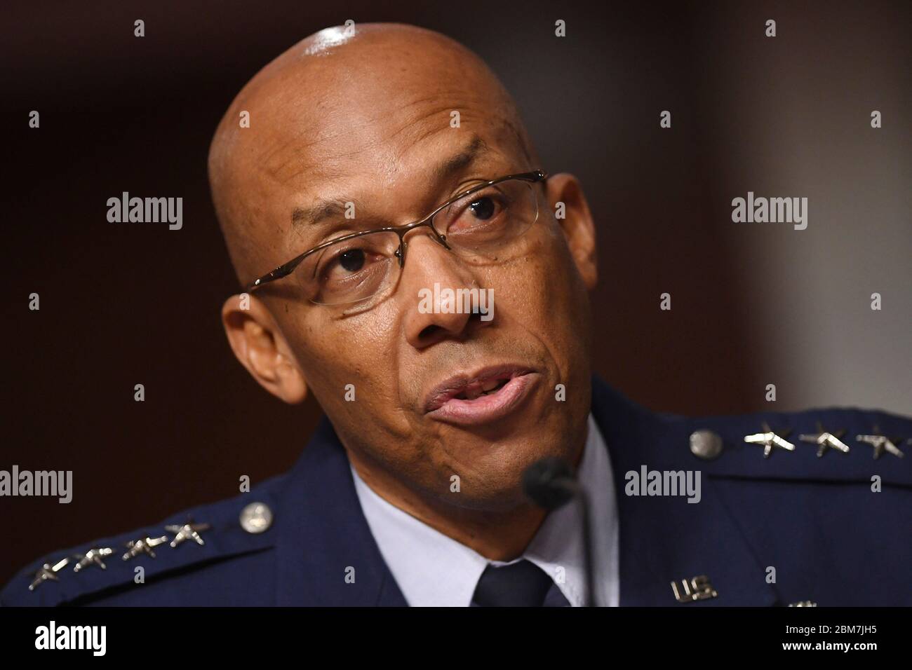 Washington, États-Unis d'Amérique. 07th Mai 2020. Le général Charles Q. Brown, Jr. Témoigne de sa nomination au poste de chef de cabinet de la United States Air Force devant le comité des services armés du Sénat américain à Capitol Hill à Washington, DC le jeudi 7 mai 2020. Crédit: Kevin Dietsch/Pool via CNP | usage dans le monde crédit: dpa/Alay Live News Banque D'Images