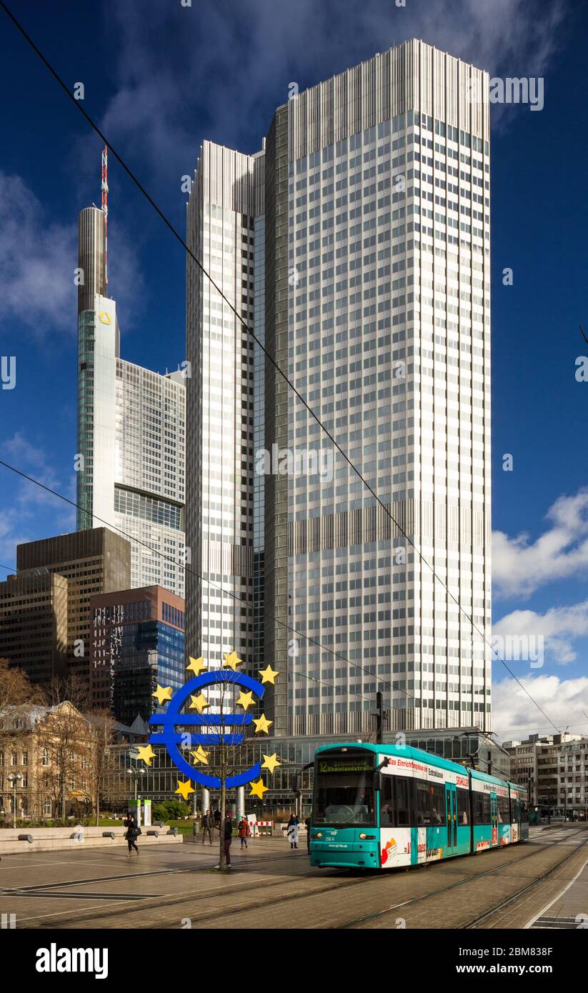 L'immeuble Commerzbank et l'ancien bâtiment de la Banque centrale européenne (BCE) à Francfort-sur-le-main, en Allemagne. Banque D'Images