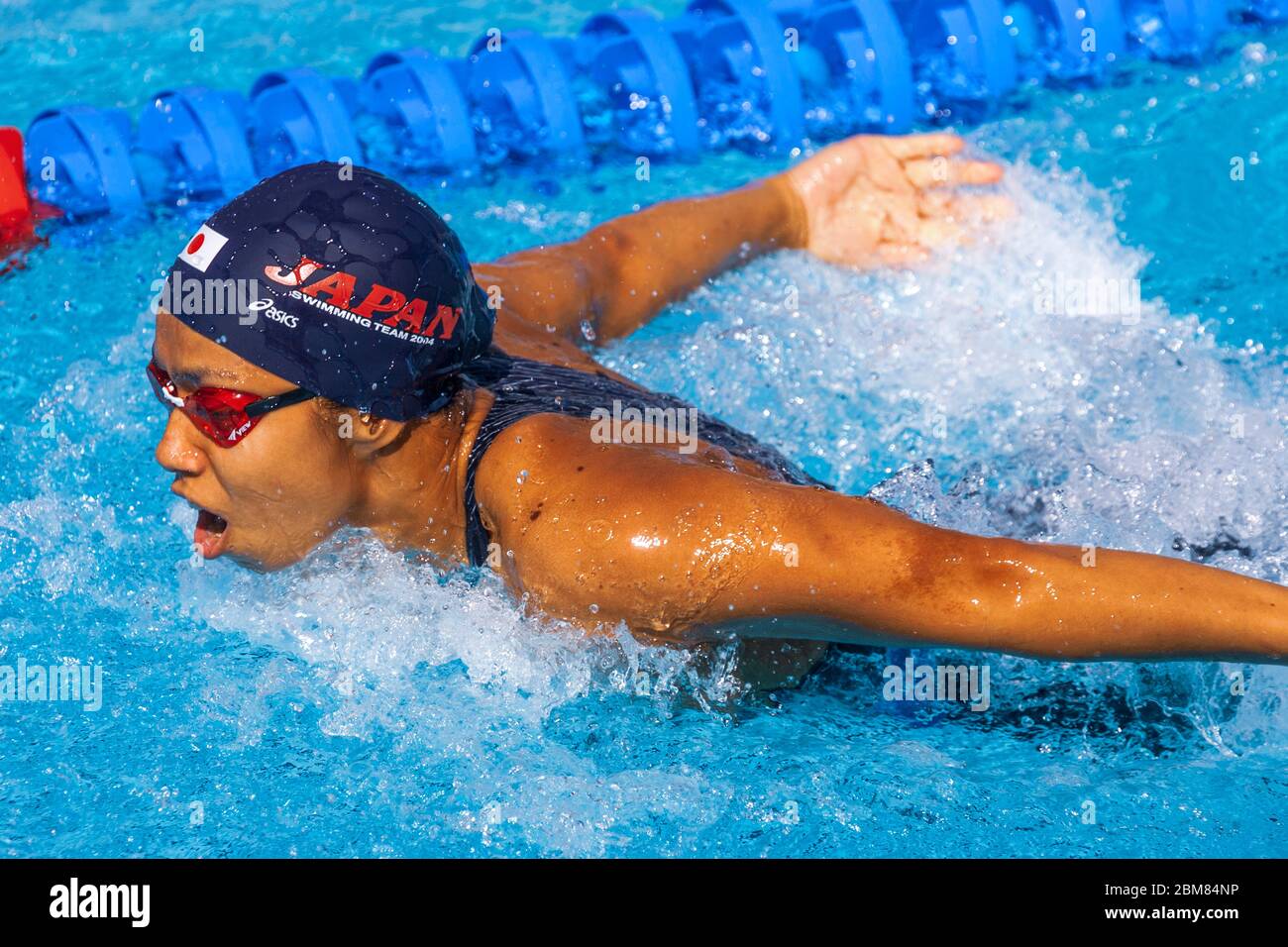 Yuko Nakanishi (JPN) participe à la compétition de 100 mètres de chaleur féminine aux Jeux olympiques d'été de 2004 à Athènes. Banque D'Images