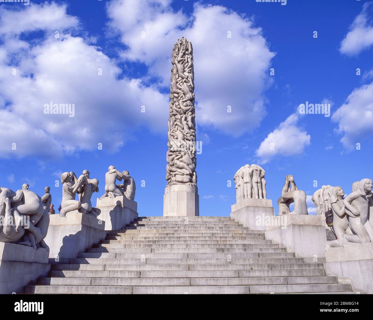Les sculptures Monolith et Vigeland dans le parc Frogner, Bydel Frogner, Oslo, Royaume de Norvège Banque D'Images