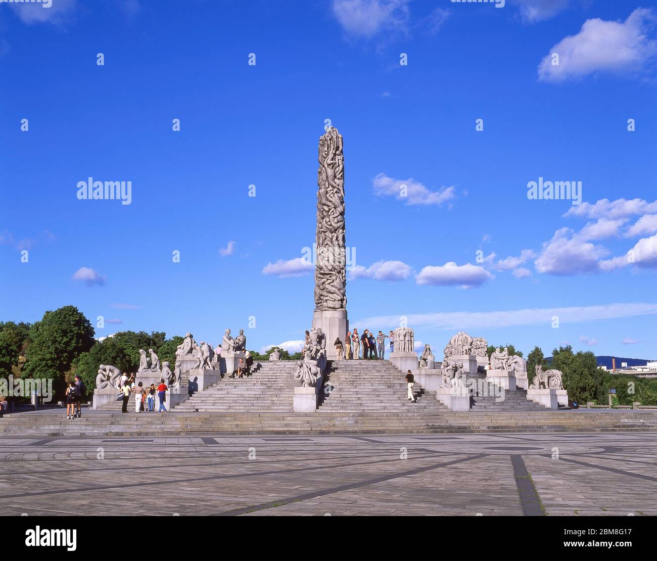 Les sculptures Monolith et Vigeland dans le parc Frogner, Bydel Frogner, Oslo, Royaume de Norvège Banque D'Images