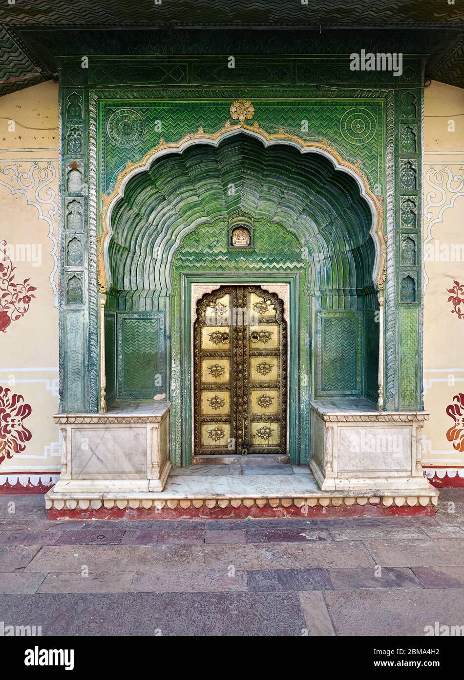 La Porte Verte en Pitam Niwas Chowk au City Palace de Jaipur en Inde. Banque D'Images