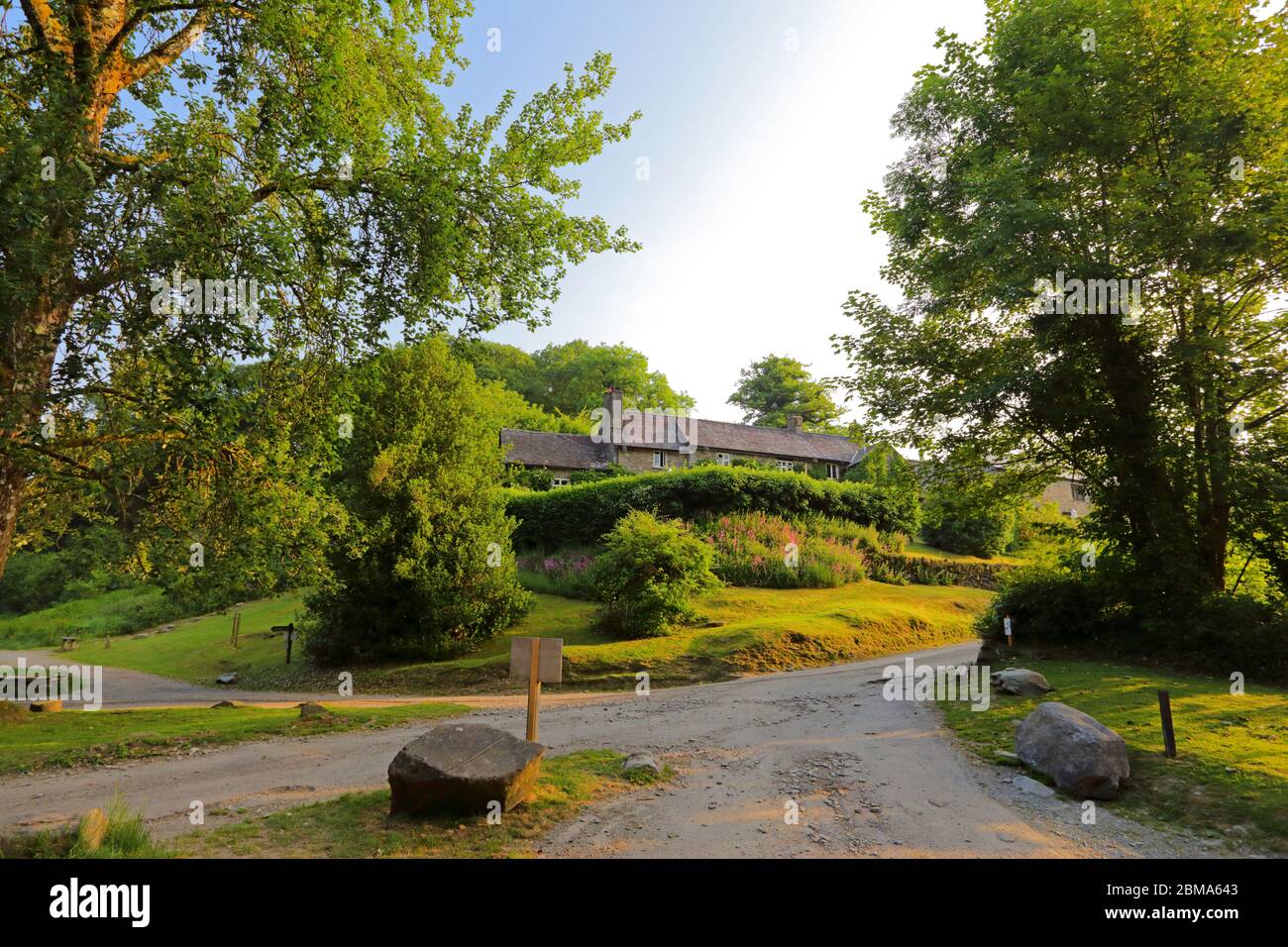 Tarr Farm Inn près de Tarr Steps pont médiéval clapper, Parc national d'Exmoor, Somerset, Angleterre Banque D'Images