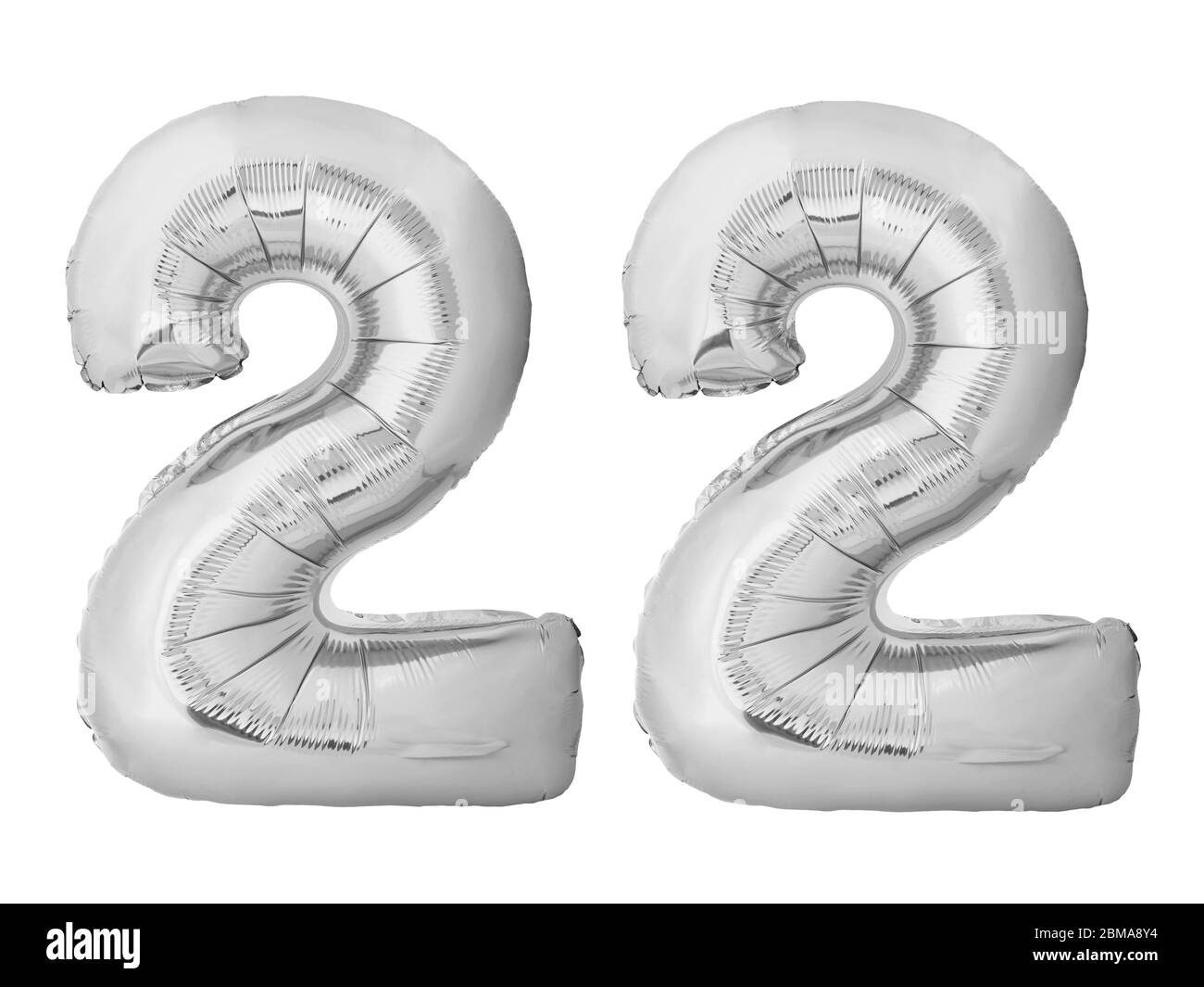 Numéro 22 vingt-deux ballons gonflables en argent isolés sur fond blanc Banque D'Images