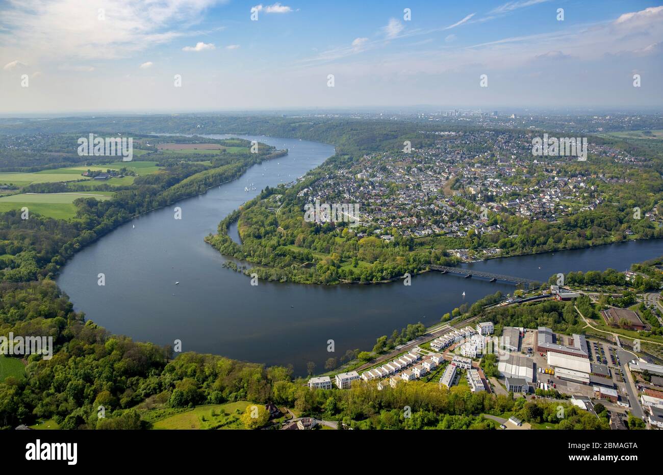 , Heisinger Bogen de la Ruhr à Essen-Kupferdreh, 06.05.2017, vue aérienne, Allemagne, Rhénanie-du-Nord-Westphalie, région de la Ruhr, Essen Banque D'Images