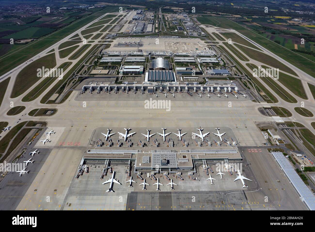 Vide aéroport de Munich à corona crise 2020, 07.05.2020, vue aérienne, Allemagne, Bavière, Muenchen Banque D'Images