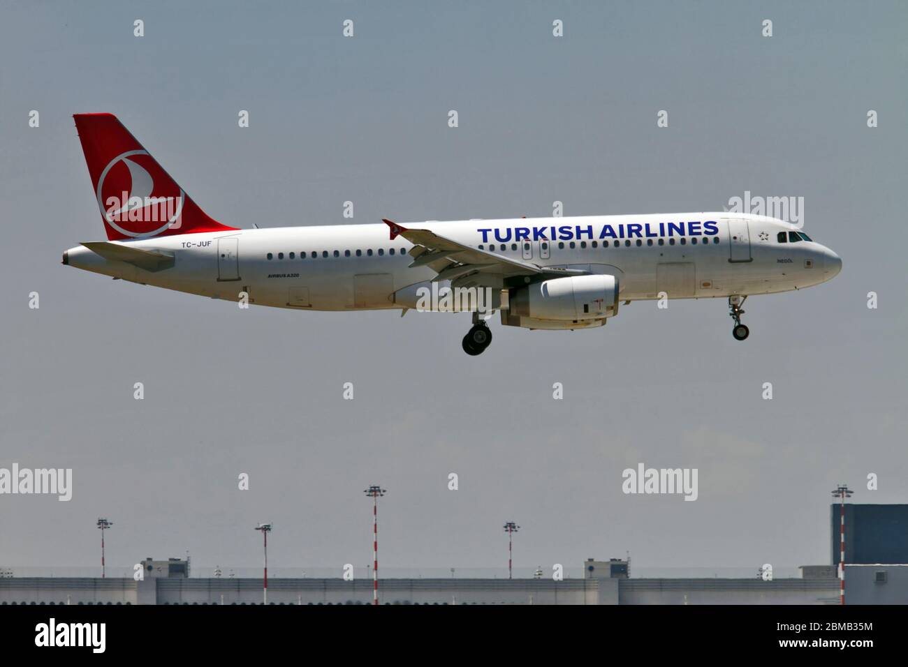TC-JPP Turkish Airlines Airbus A320-232(WL) à Malpensa (MXP / LIMC), Milan, Italie Banque D'Images