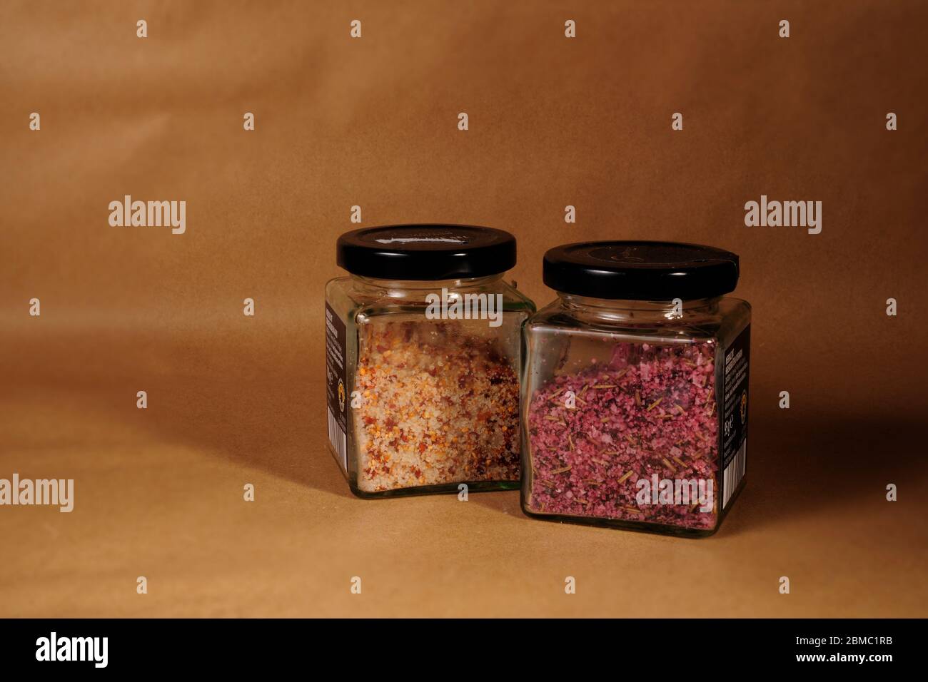 sel aromatisé dans un récipient en verre Banque D'Images