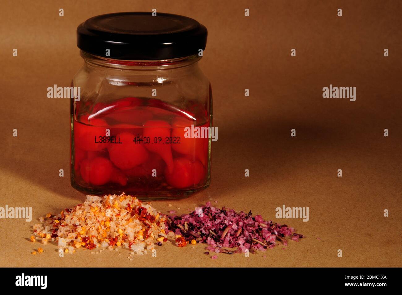 sel aromatisé dans un récipient en verre Banque D'Images