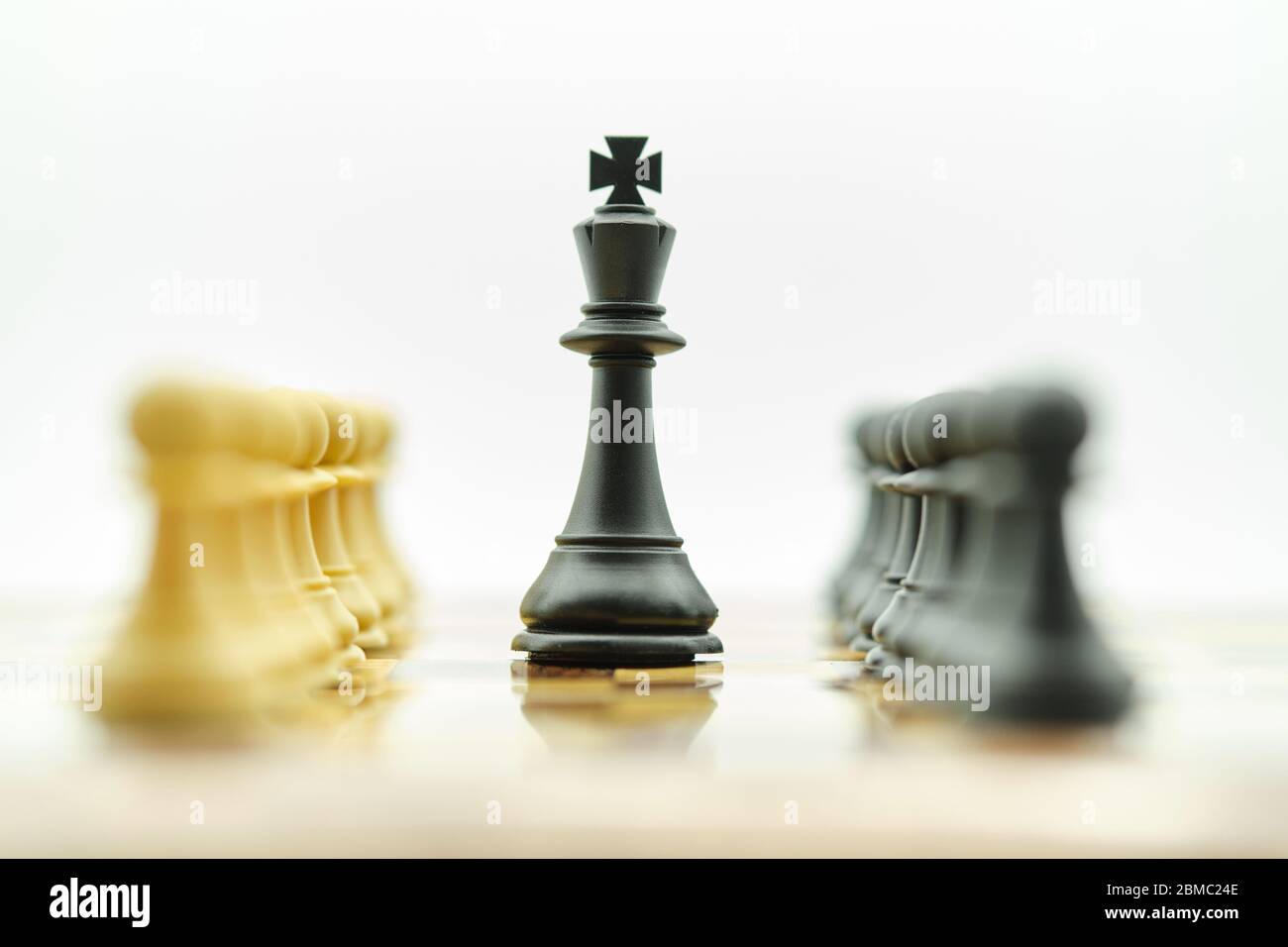 jeu d'échecs de stratégie tourné en studio Banque D'Images