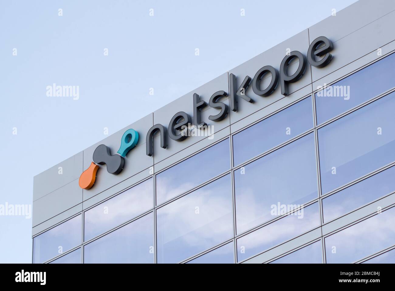 Extérieur du siège social Netskope. Netskope aide les entreprises à protéger leurs données et à se protéger contre les menaces dans les applications et l'infrastructure cloud. Banque D'Images