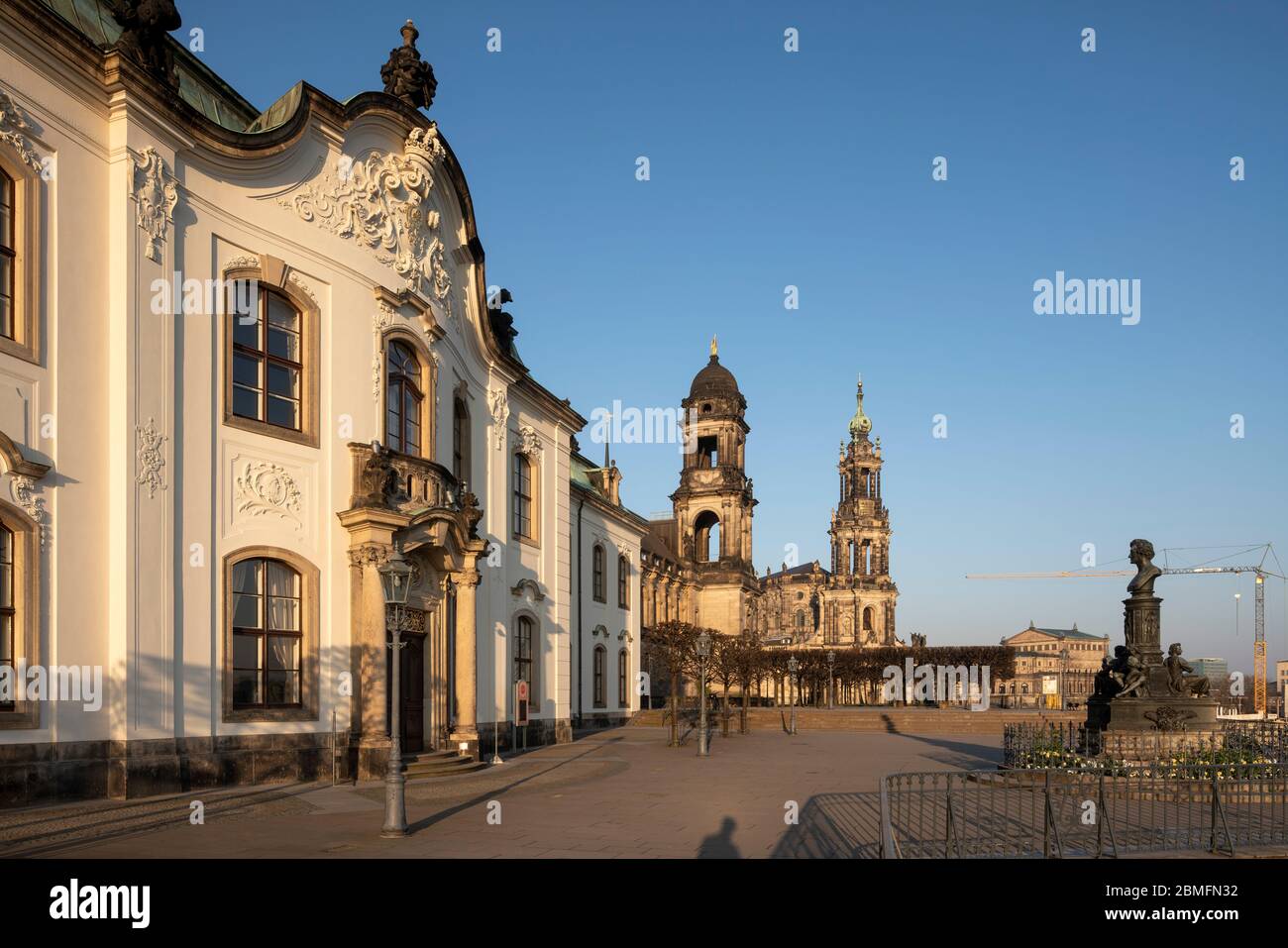 Dresden, Brühlsche terrasse mit Sekundogenitur (voir aussi) Banque D'Images