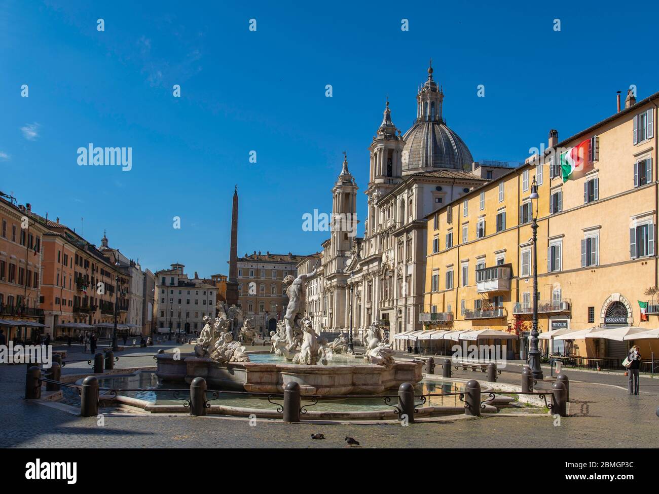 Église Sant'Agnese sur la Piazza Navona Banque D'Images