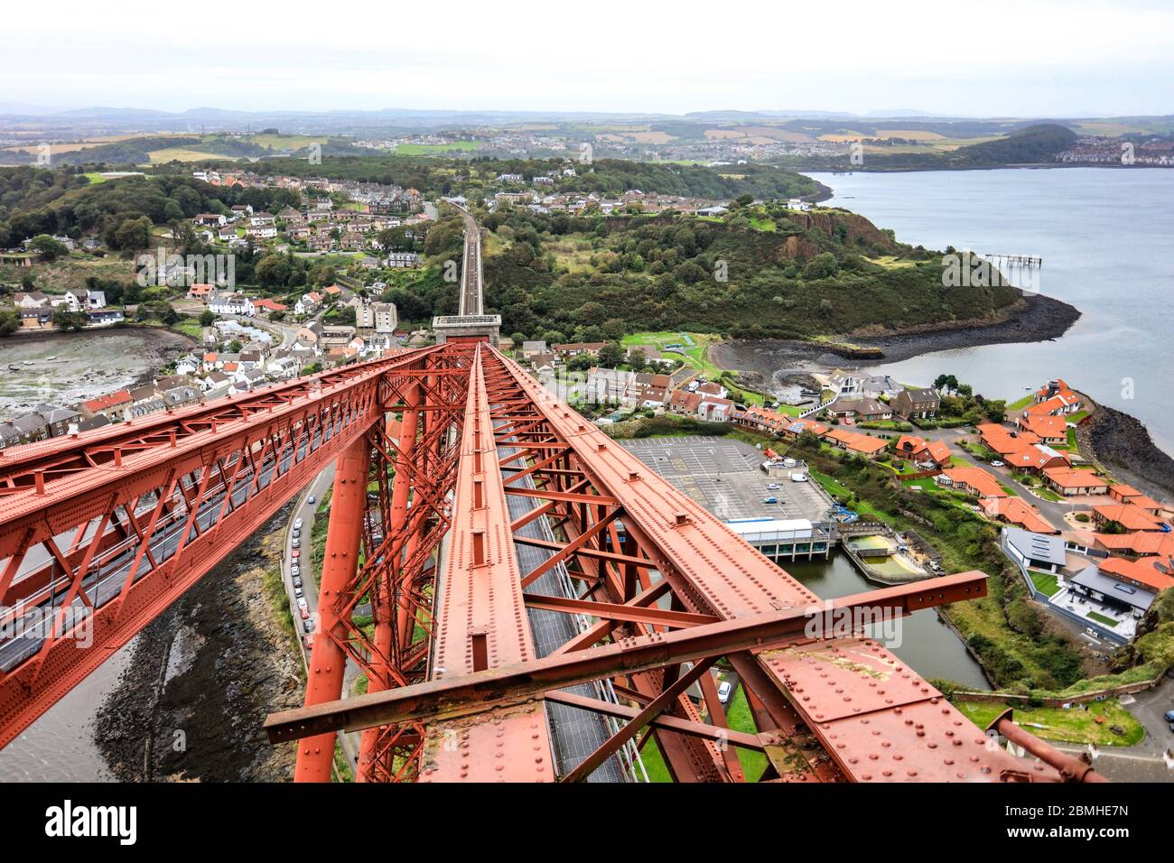 Les ponts traversent la quatrième au croisement Queensferry. Le quatrième pont - un pont ferroviaire (1882) Banque D'Images