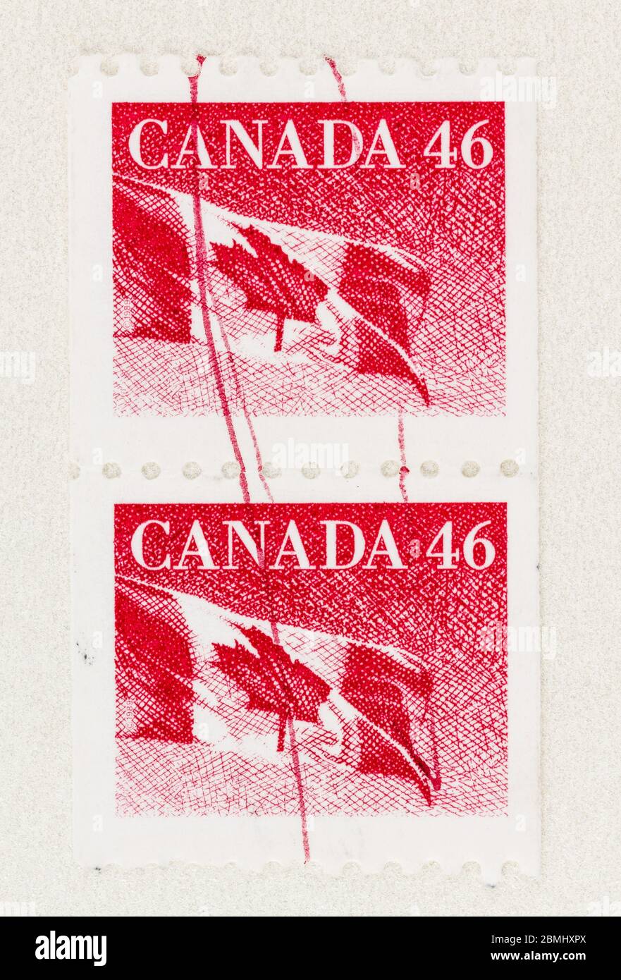 SEATTLE WASHINGTON - 8 mai 2020 : ensemble de timbres en bobine de drapeau canadien gravés, avec annulation de stylo. Scott # 1695 Banque D'Images