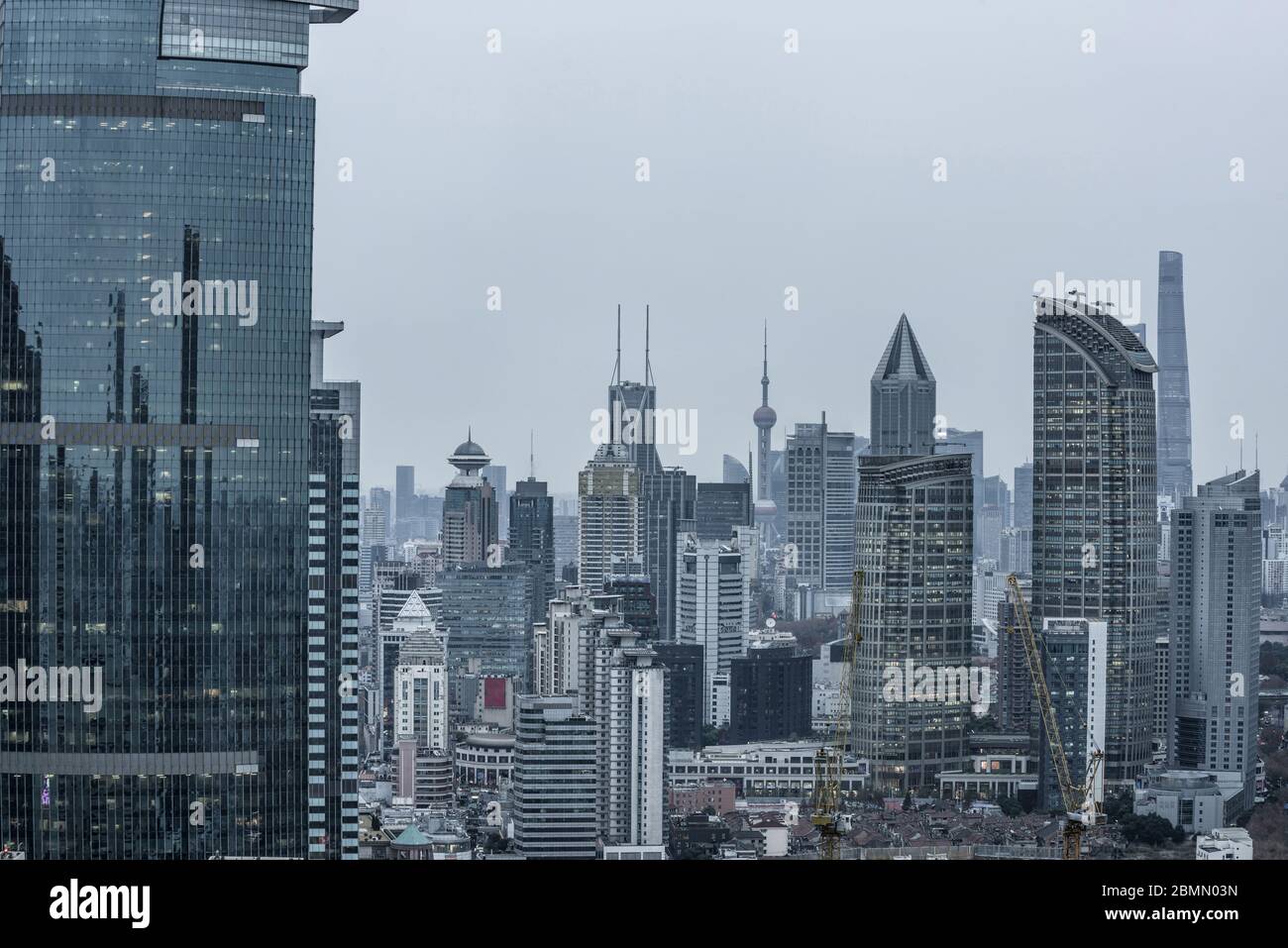 Extérieur du bâtiment de bureau et paysage urbain à Shanghai Banque D'Images