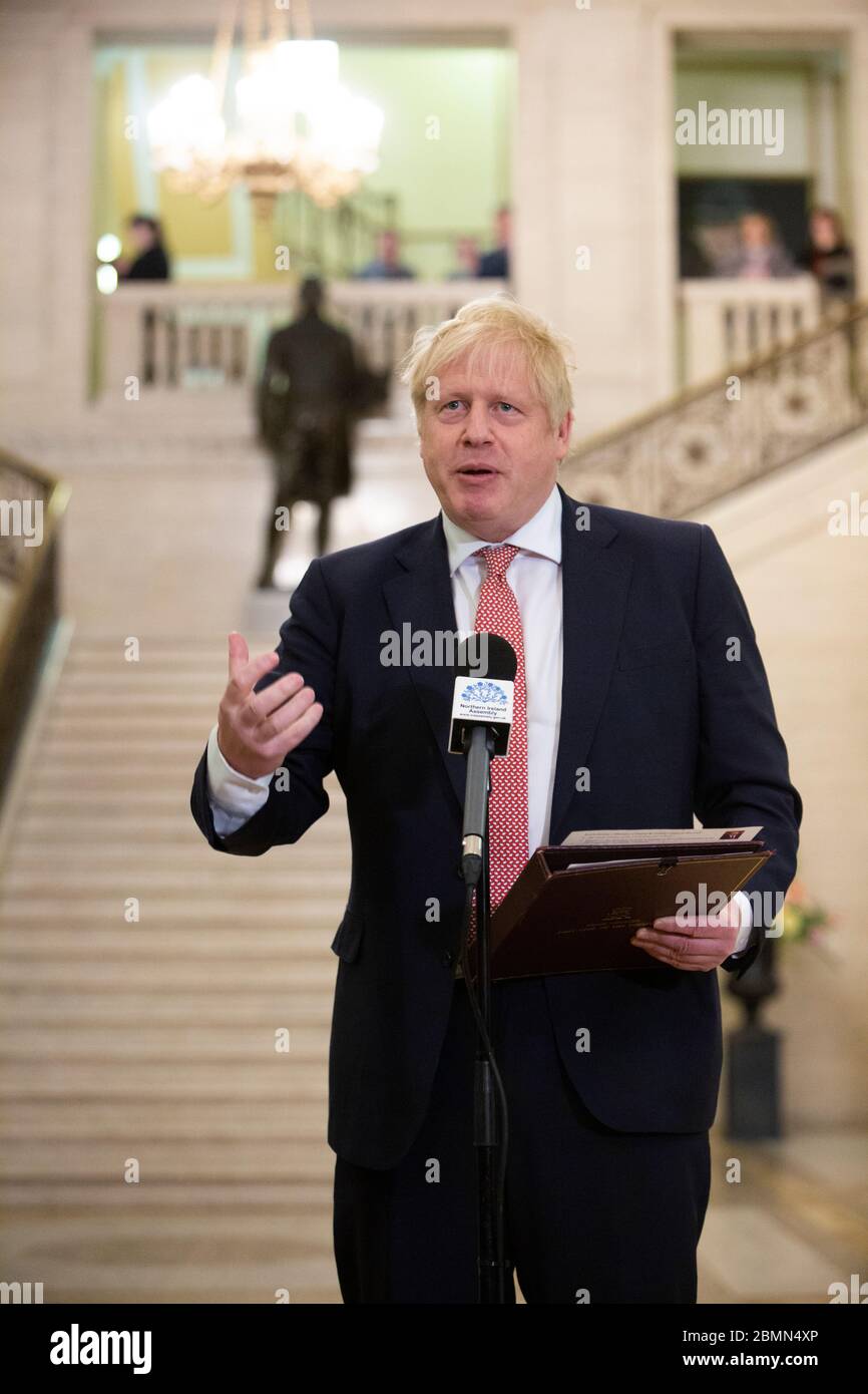 Parlement, Stormont Estate, Belfast, Irlande du Nord. 13 janvier 2020. Le Premier ministre britannique Boris Johnson s'adresse aux médias lors de sa visite en Irlande du Nord, peu après sa rencontre avec l'irlandais Taoiseach Leo Varadkar crédit: Conor Kinahan/Alay Live News Banque D'Images