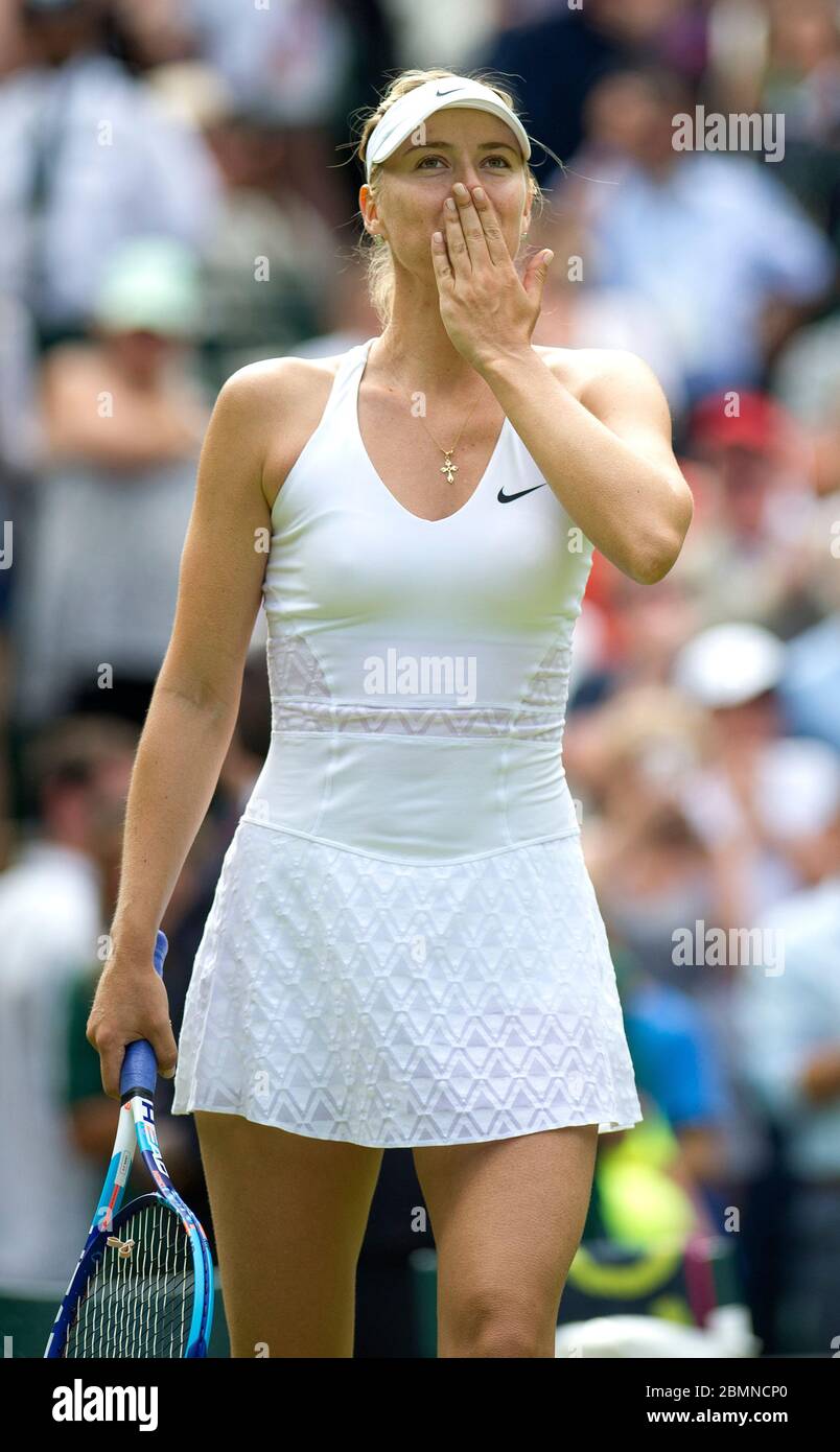 7 juillet 2015. Championnats de Wimbledon, Londres. Les célibataires pour femmes quart final Maria Sharapova fête après avoir vaincu Coco Vandeweghe (CAN). Banque D'Images