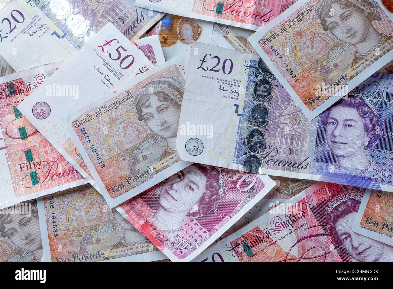 British Money : 50 £, 20 £, 10 £ Cash Notes Banque D'Images