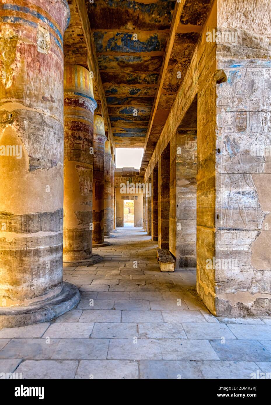 La salle des fêtes de Thutmose III (Akh-menu) est un ancien sanctuaire situé au coeur de la Cité d'Amun-Re, dans le complexe du Temple Karnak Banque D'Images