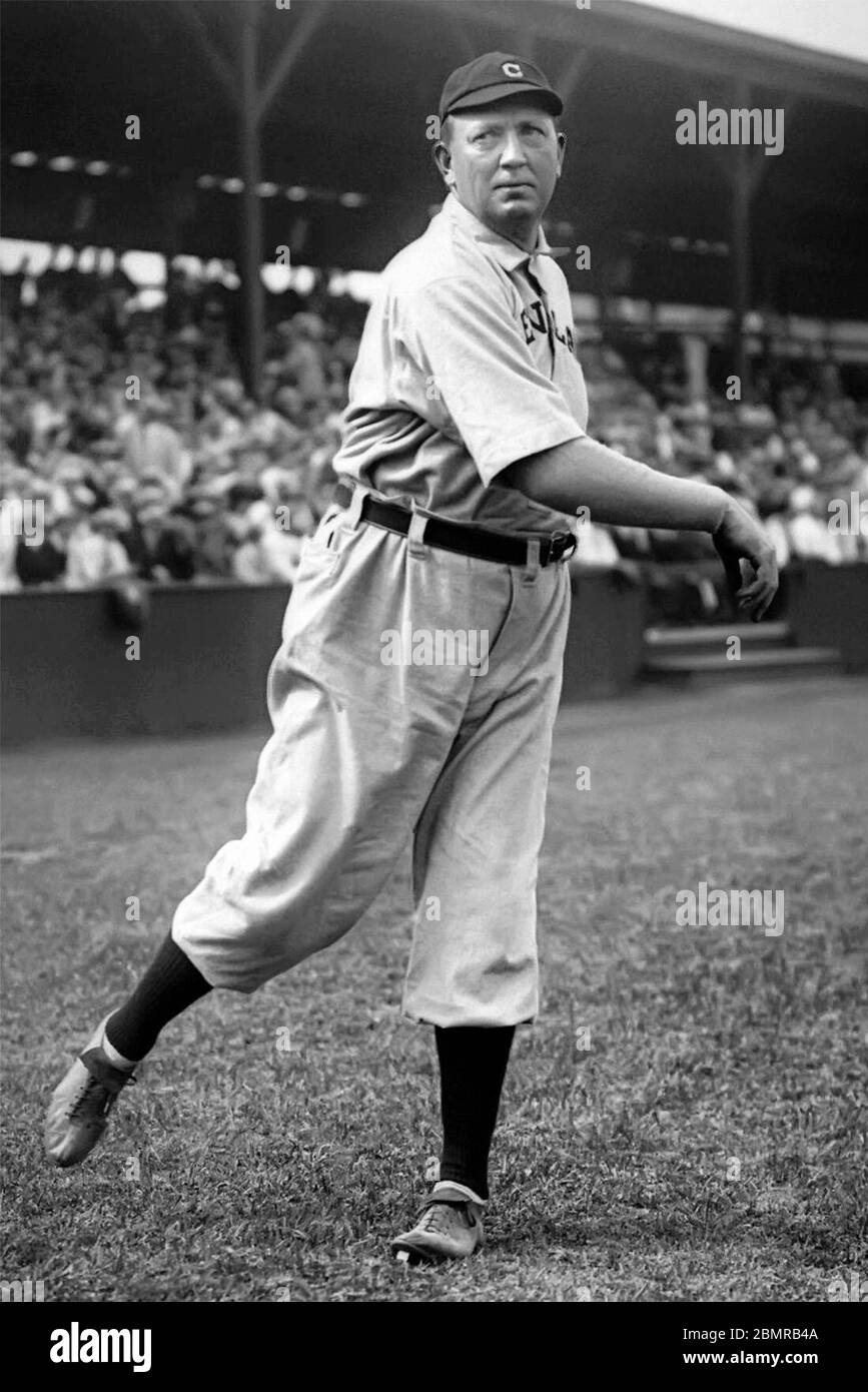 CY Young avec les Cleveland NAP pendant la dernière saison de sa carrière au Temple de la renommée, 1911 Banque D'Images