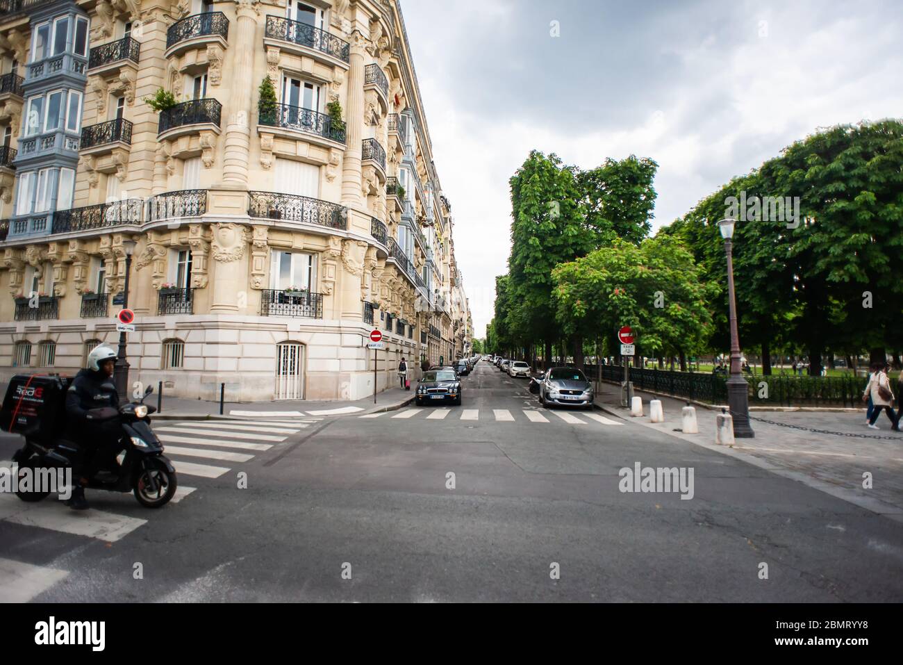 Paris. France - 17 mai 2019 : avenue de l'Observatoire à Paris, France. Banque D'Images