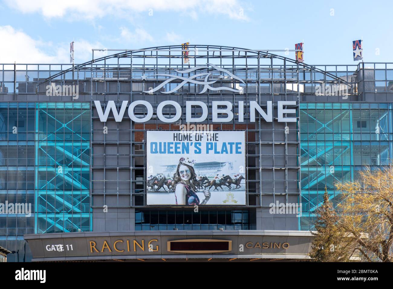 Woodbine Casino and Racetrack panneau à l'avant de la destination populaire. Le site abrite la Queen's plate, une course à pied de longue date célèbre. Banque D'Images
