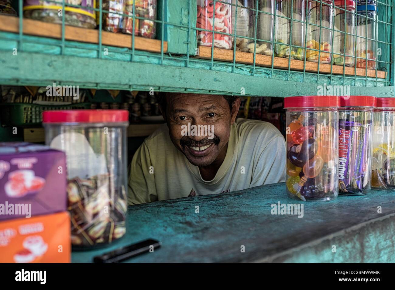 Payatas, doublure dans les ordures (Manille, Philippines) version couleur Banque D'Images