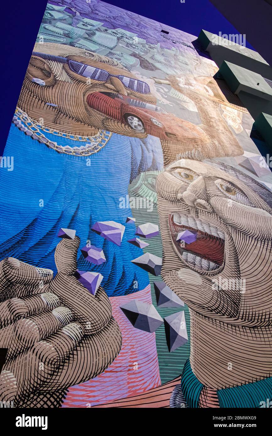 Collins Avenue, Floride, Miami, États-Unis - 9 mars 2015. Murale géante trouvée sur le côté du bâtiment sur l'avenue collins, qui fait partie de la rue art déco Banque D'Images