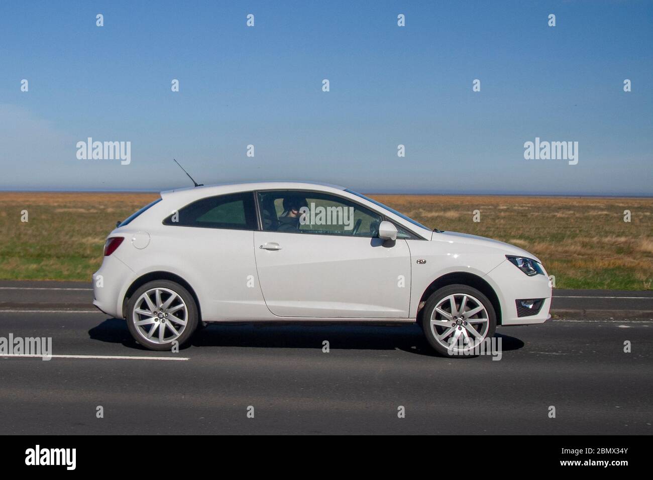 Seat ibiza fr technologie voitures Banque de photographies et d'images à  haute résolution - Alamy