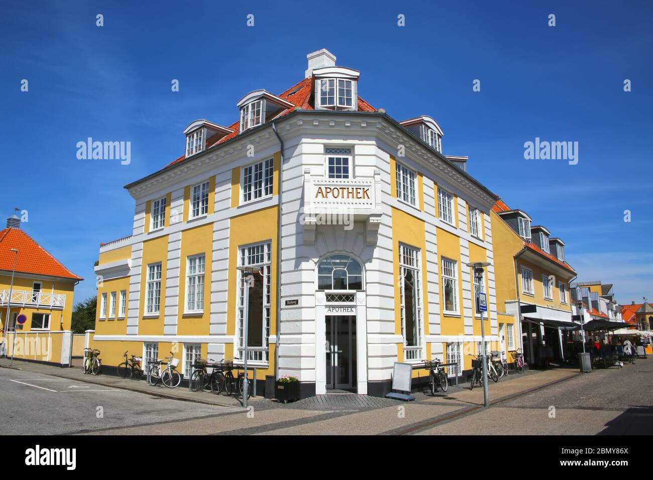 Pharmacie historique Skagen. Construit en 1905 par le chimiste Victor Christian Klaebel, sur la base de plans dessinés par l'architecte Thorvald Jorgensen, Skagen, Danemark. Banque D'Images