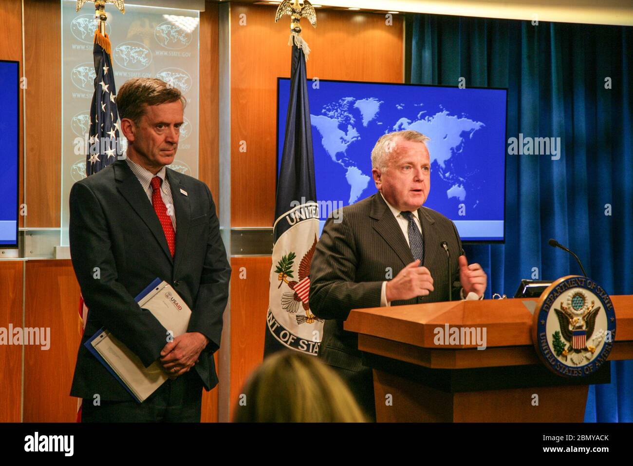 Le 11 mars 2019, le secrétaire adjoint John Sullivan et l'administrateur de l'USAID Mark Green se sont adressés à la presse au Département d'État à Washington, DC, discutant du budget fédéral américain pour l'exercice 2020 et des priorités en matière de développement et d'aide mondiales. Banque D'Images