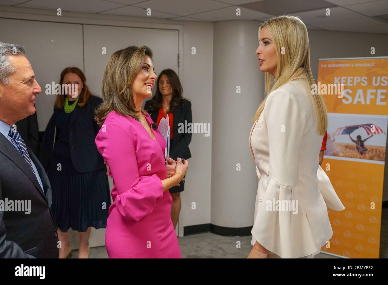 Le 10 juillet 2019, Morgan Ortagus, porte-parole du Département d’État américain, a modéré une discussion avec Ivanka Trump et Mark Green, administrateur de l’USAID, sur le développement et la prospérité mondiaux des femmes. Banque D'Images