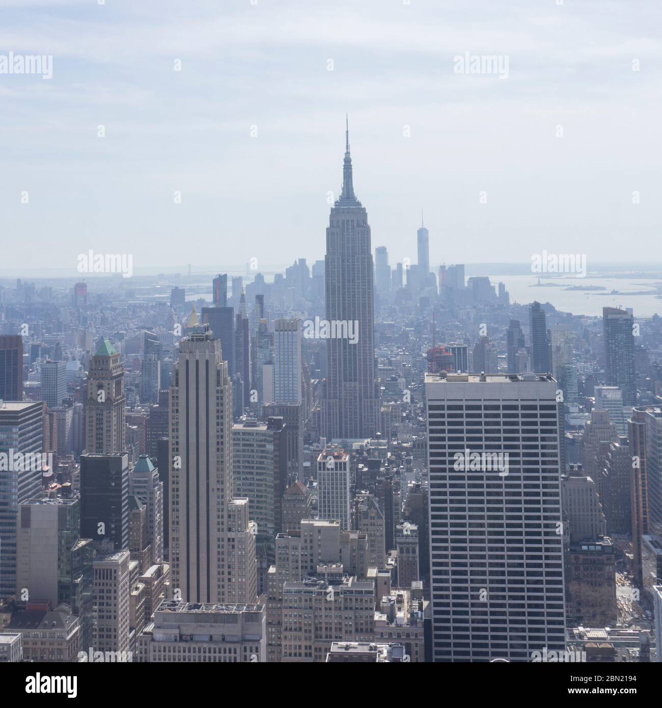 Vue sur la ville de New york avec le bâtiment de l'état empire Banque D'Images