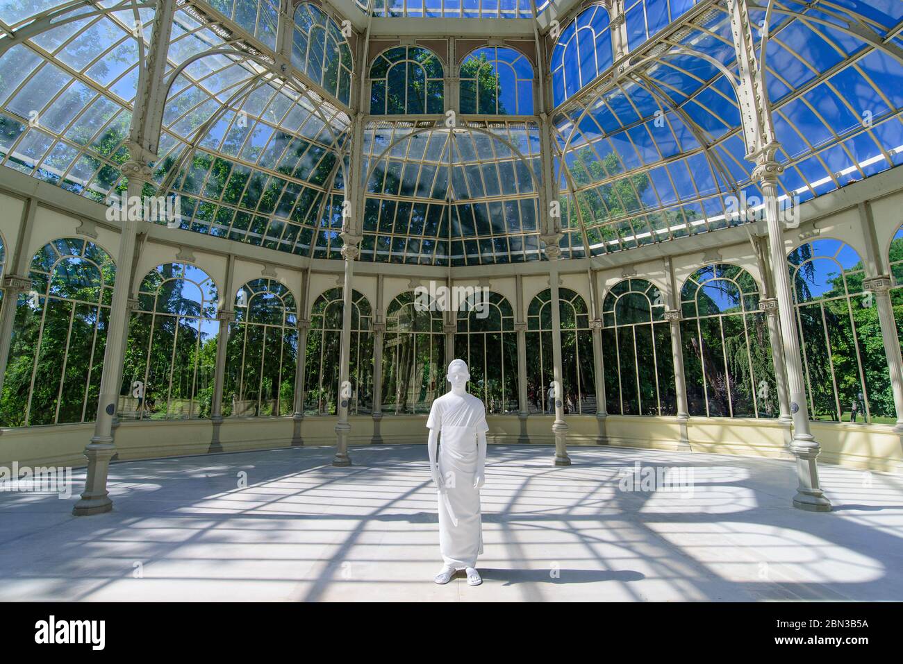 Intérieur du Palacio de Cristal (Palais de verre) dans le parc Buen Retiro à Madrid, Espagne Banque D'Images