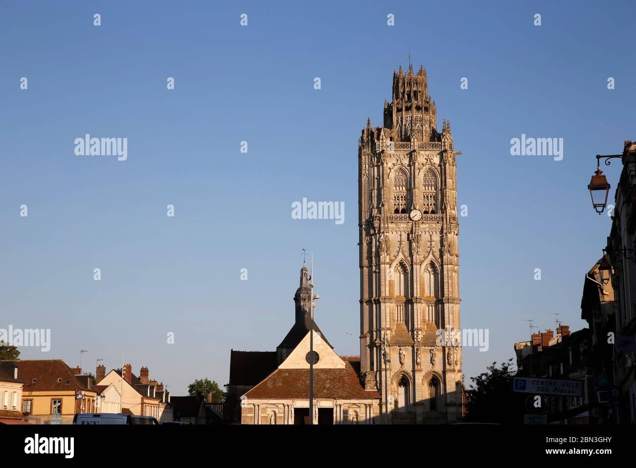Château, église et abbaye - Église Sainte-Madeleine - Verneuil-sur-avre