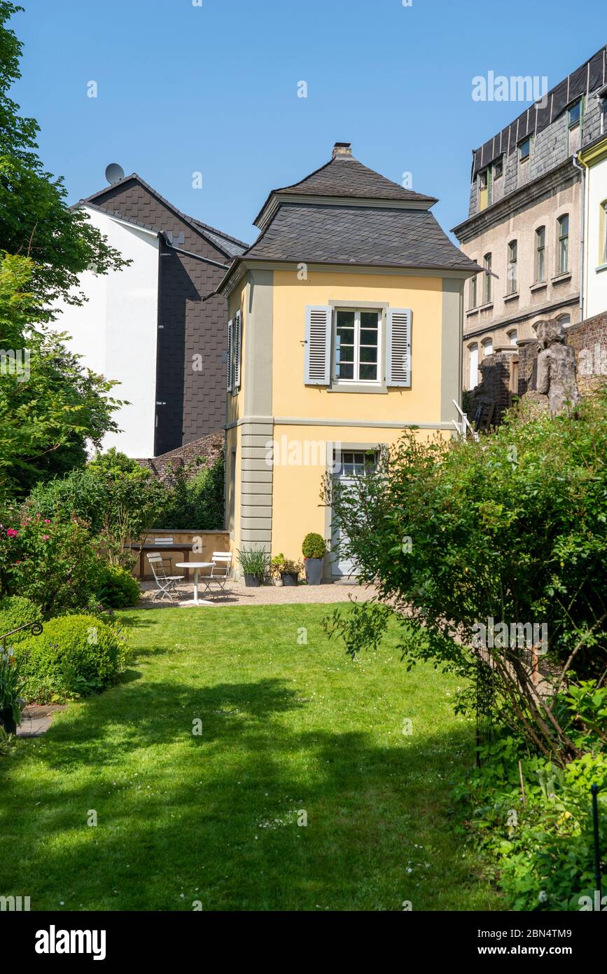 Dingerkus Historical Garden House, à partir de 1790, jardin baroque tardif de la chancellerie, le directeur Johann Everhard Dingerkus in, Essen-werden, NRW, G Banque D'Images
