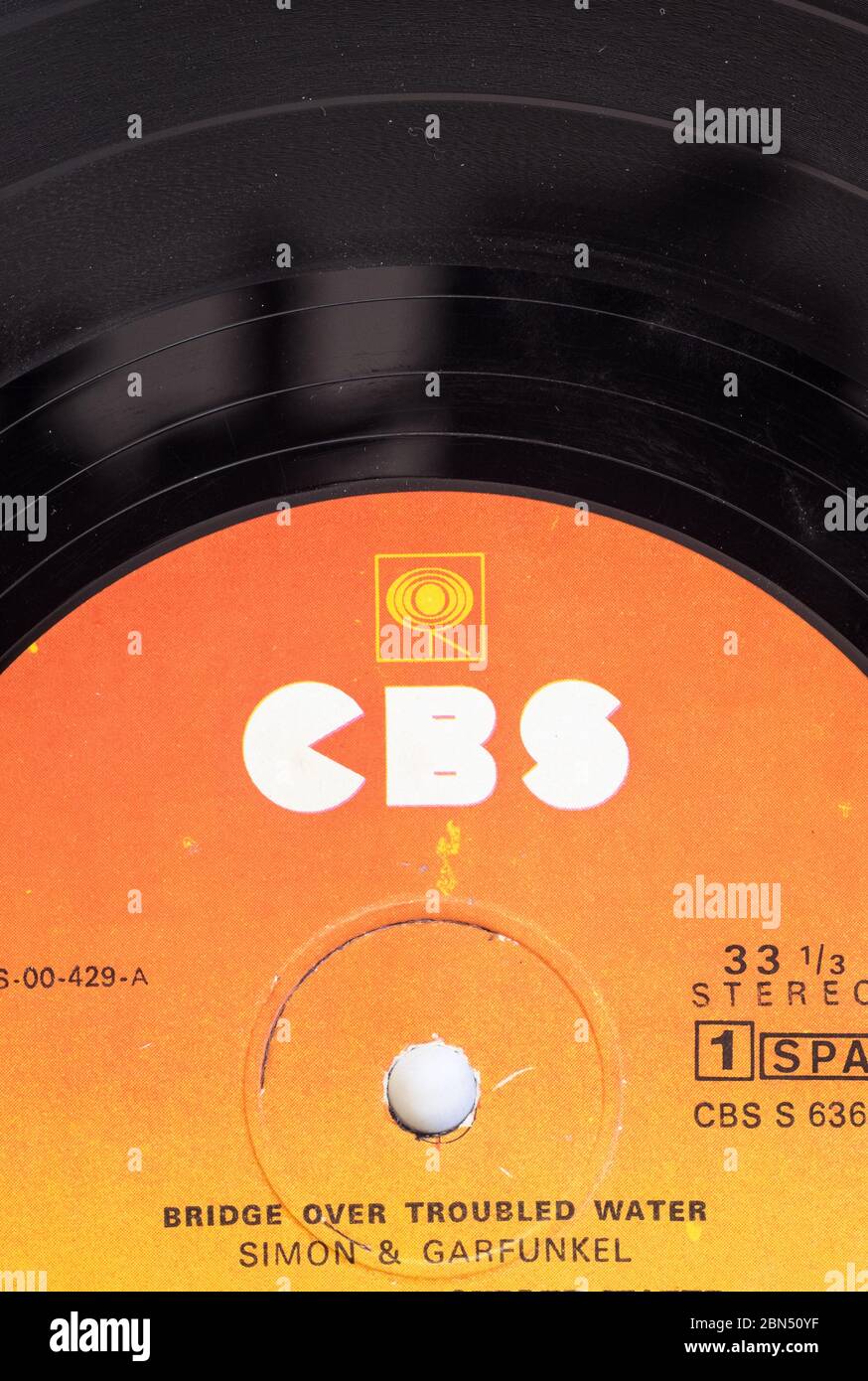 Pont Simon et Garfunkel sur l'eau trouble Banque D'Images